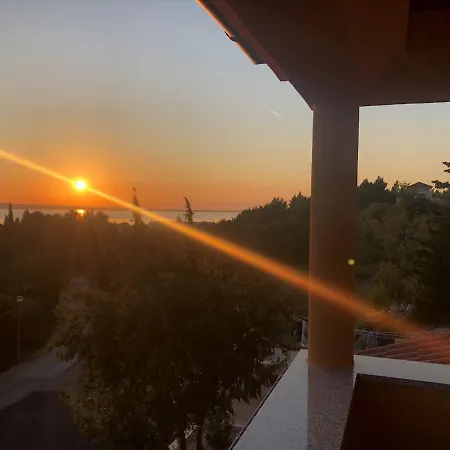 Avantura * Starigrad-Paklenica
